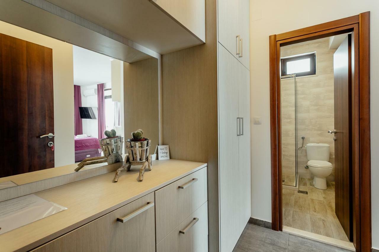 Apartments Joy ヘルツェグ・ノヴィ エクステリア 写真